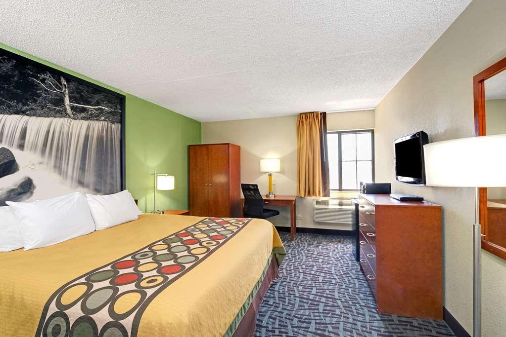 Spark By Hilton Wichita East Hotel Room photo